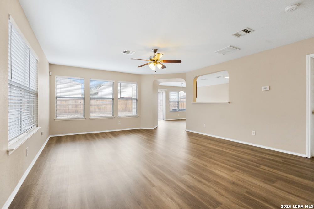 10707 Terrace Crest