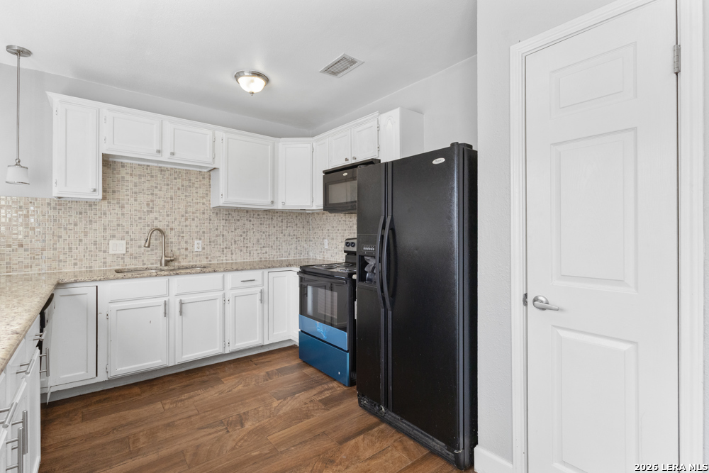 9135 Rue De Lis