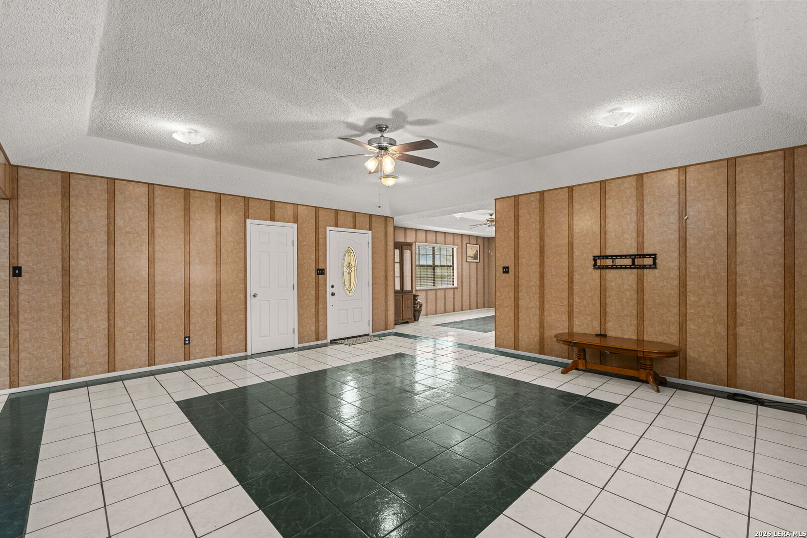 105 East St