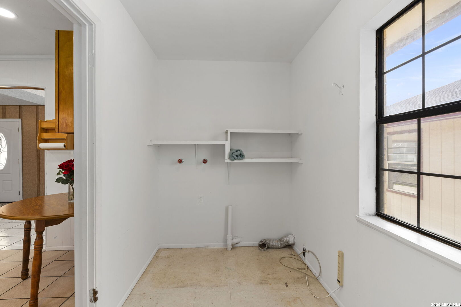 105 East St