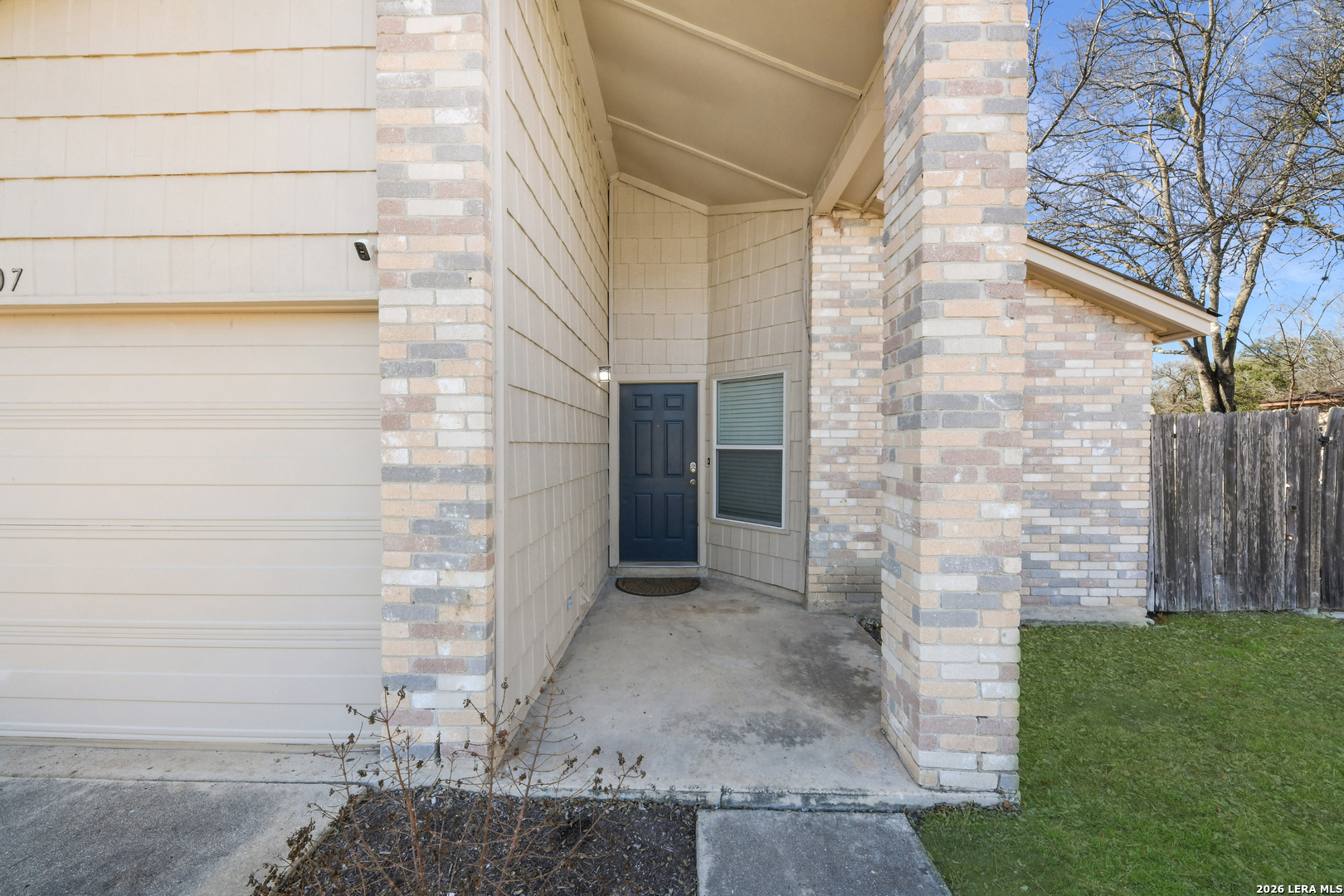 5607 Clearwood