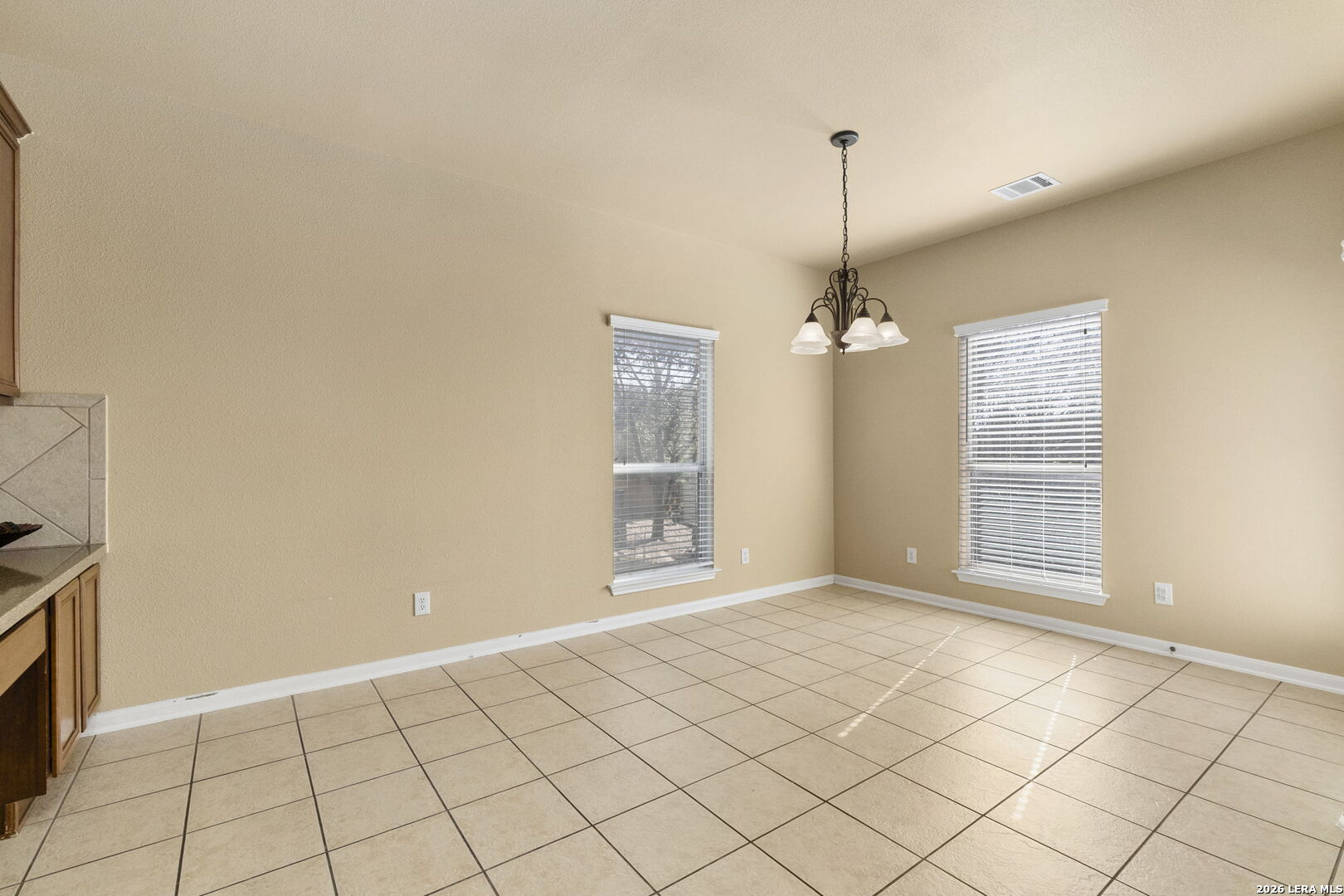 3322 Roan Valley