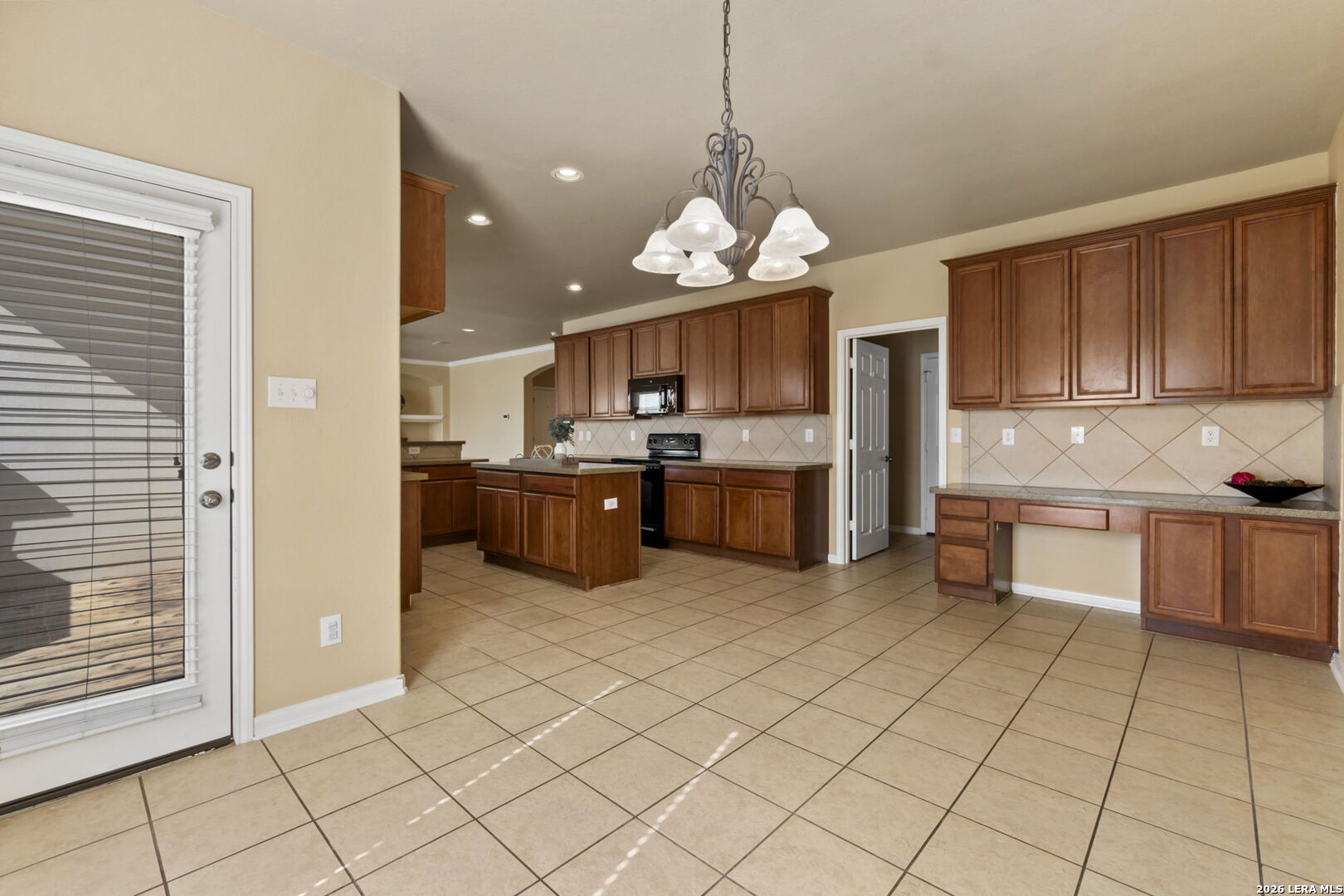 3322 Roan Valley