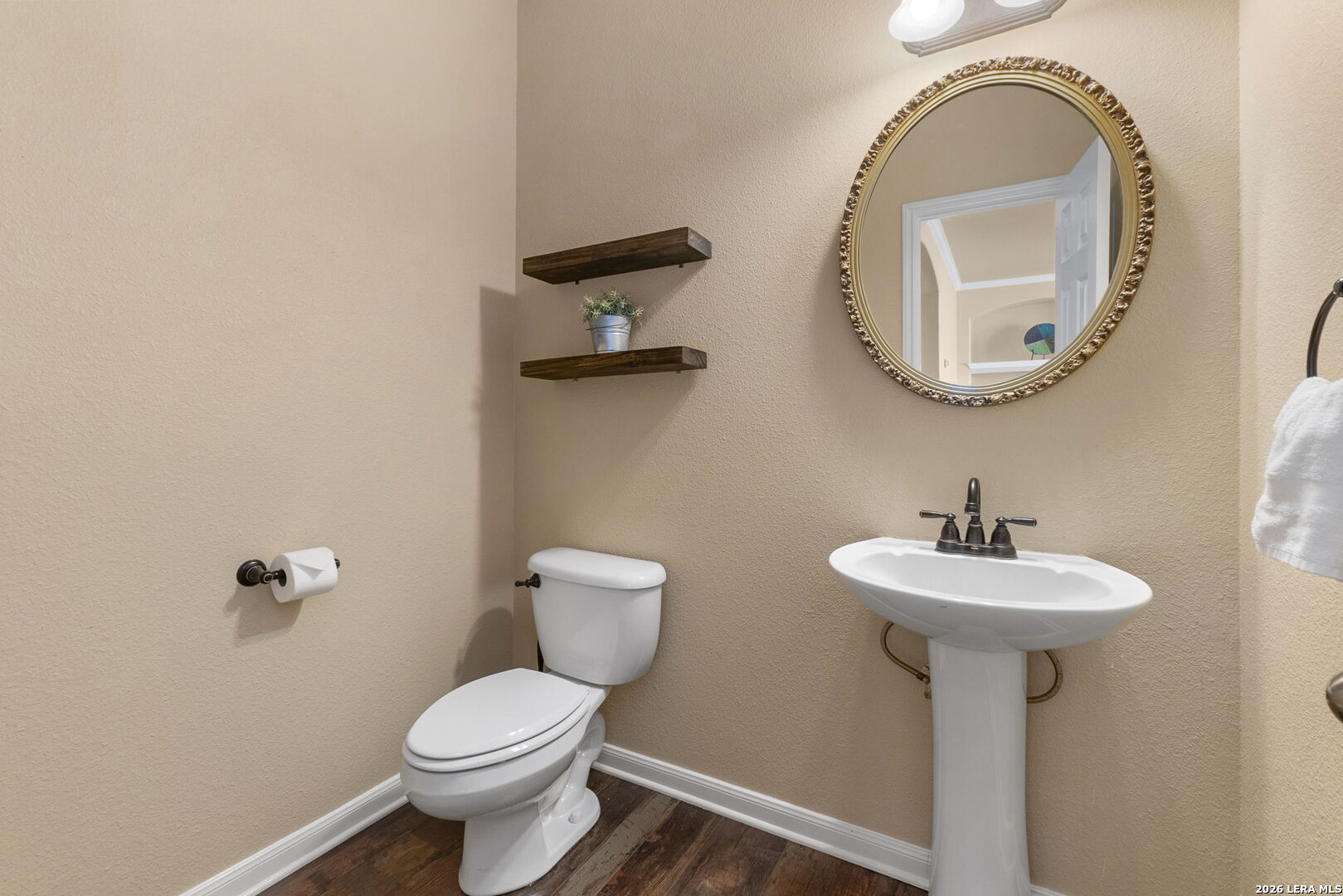 3322 Roan Valley