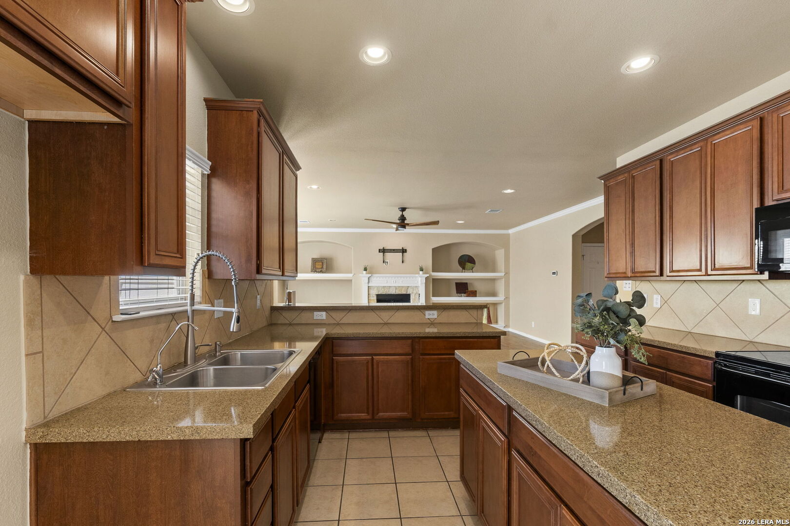 3322 Roan Valley