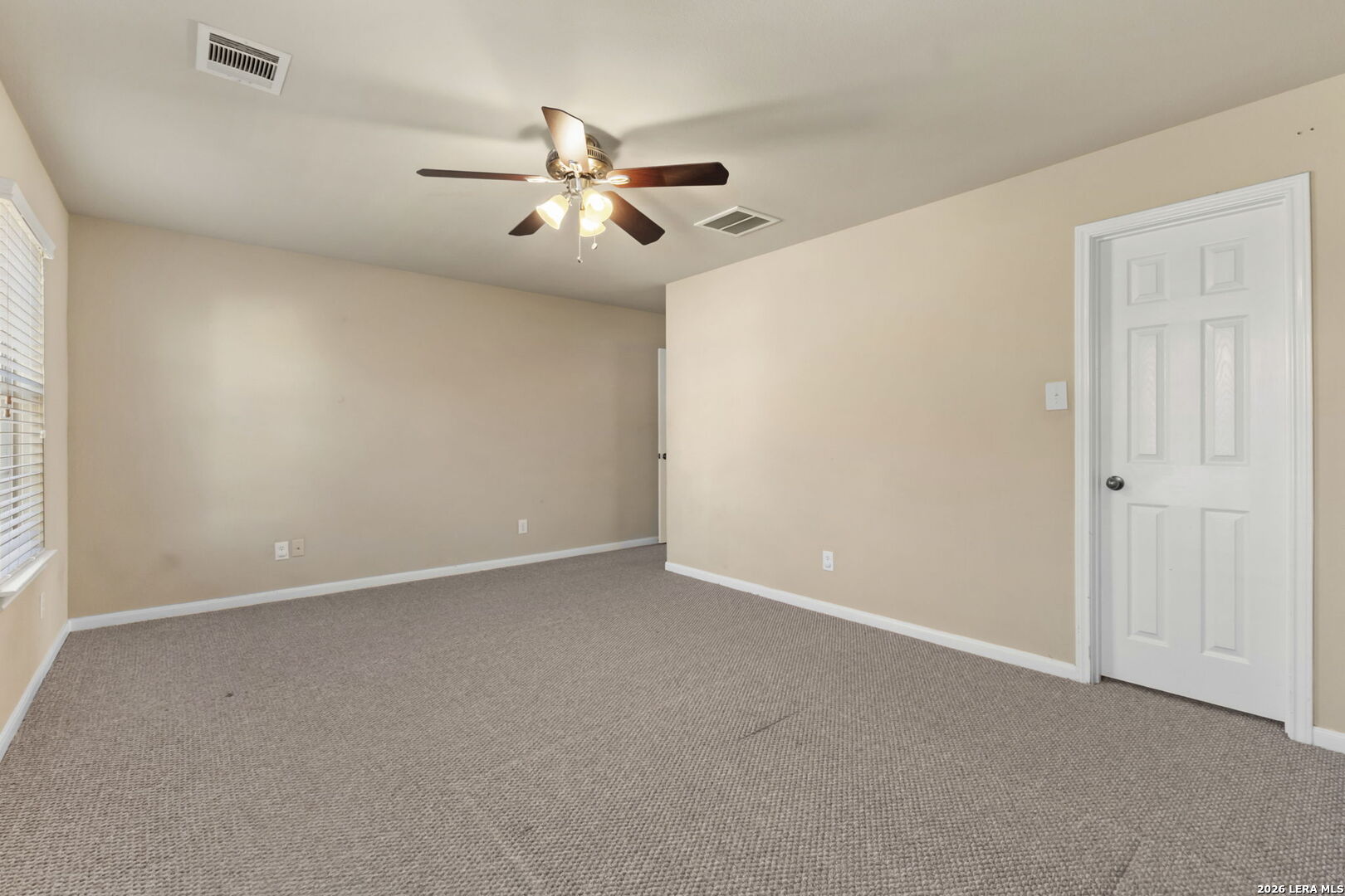 3322 Roan Valley