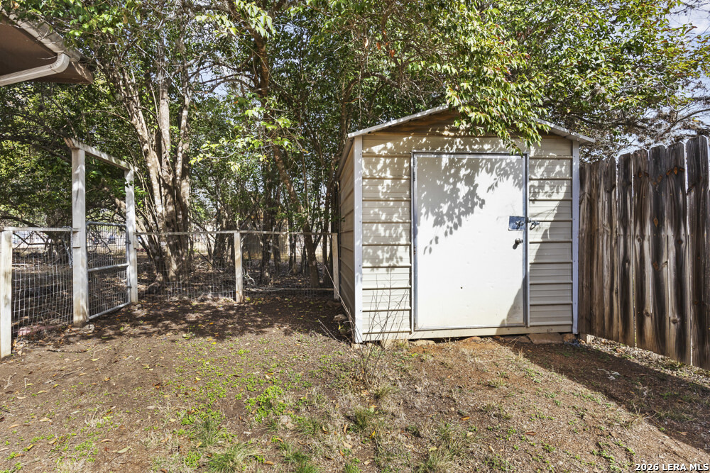 292 Montague
