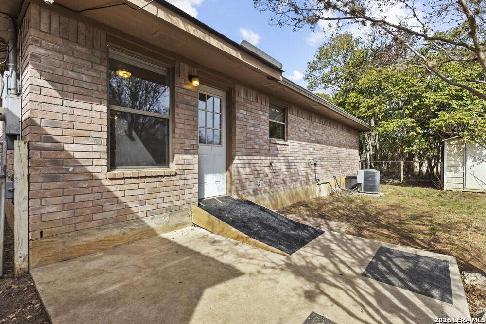292 Montague
