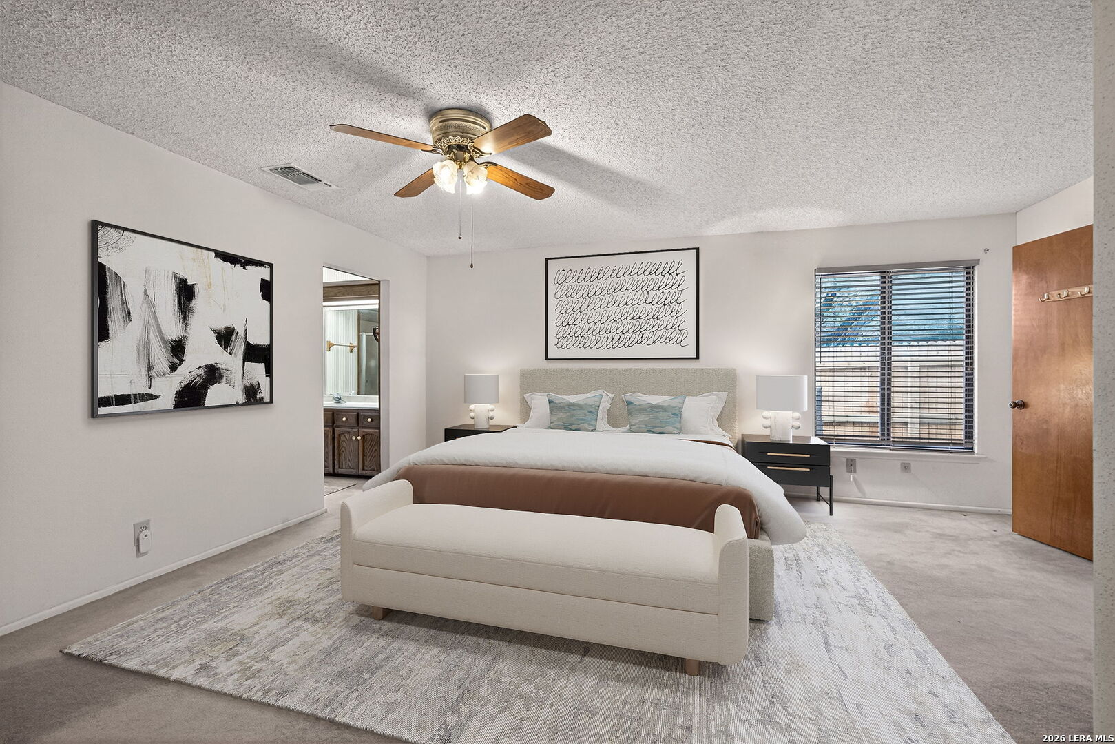 4610 Green Acres Woods