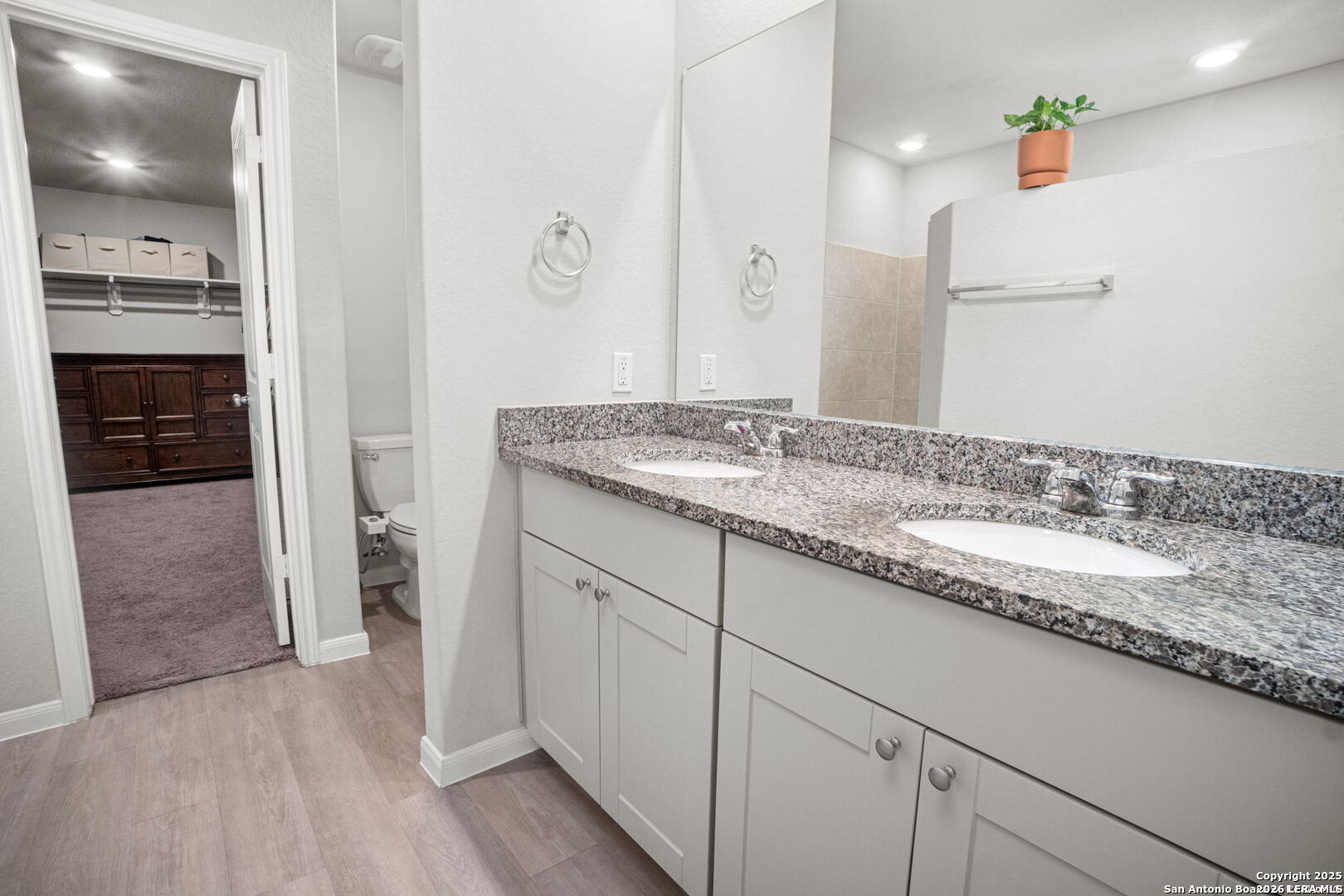 15046 Gelding Heights