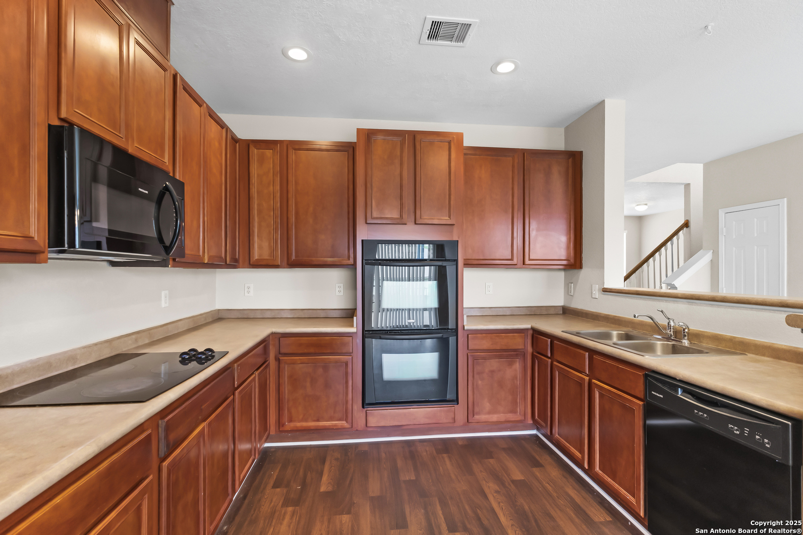 156 Springtree Bluff