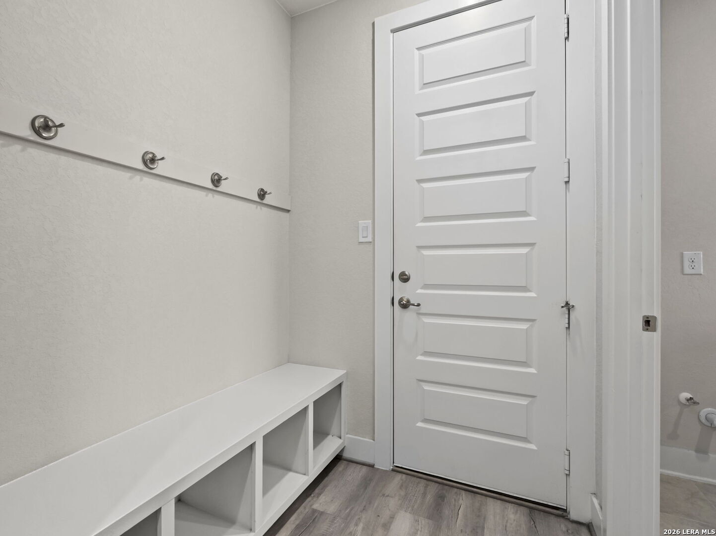 3314 Jons Way