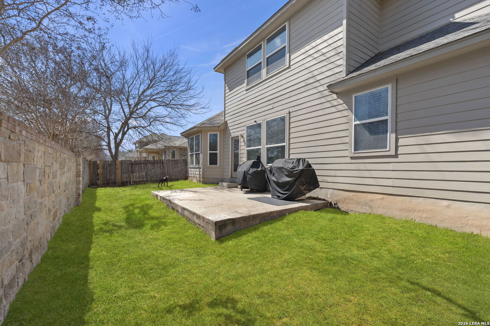 221 Ludwig Dr