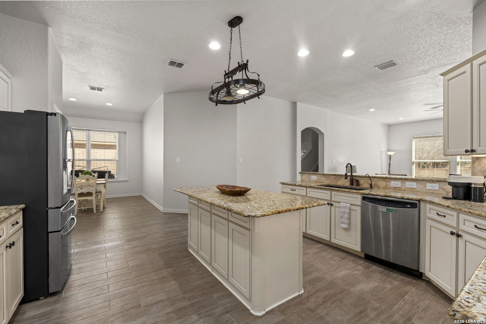 221 Ludwig Dr