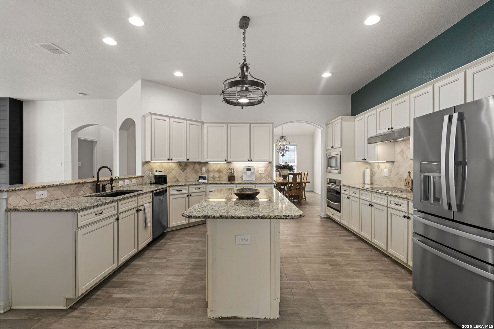 221 Ludwig Dr
