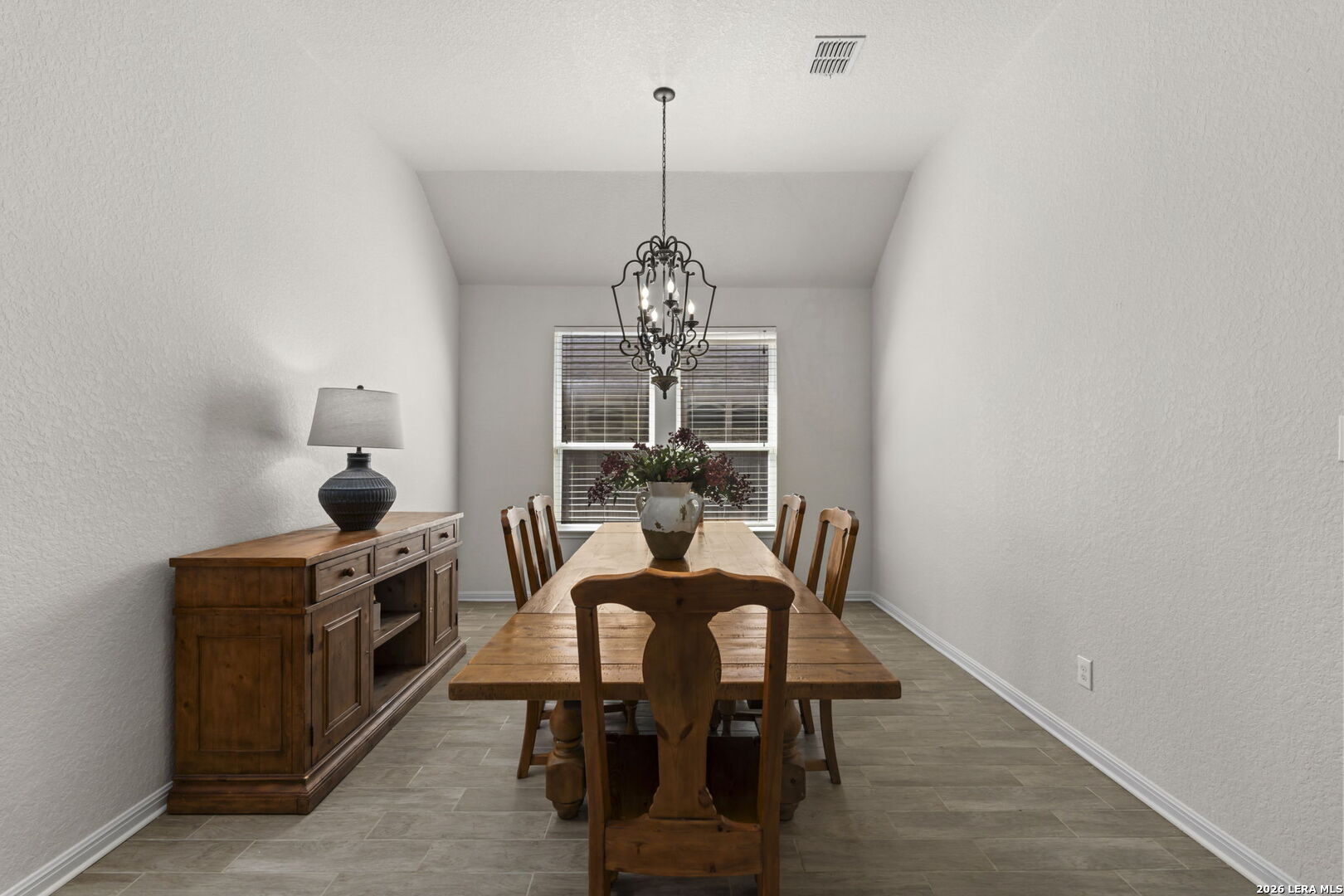 221 Ludwig Dr