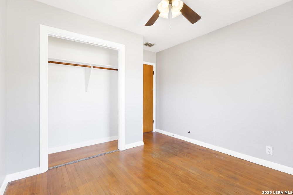 210 Dryden
