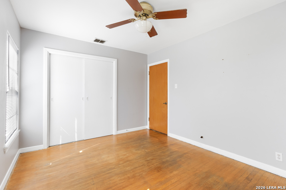 210 Dryden
