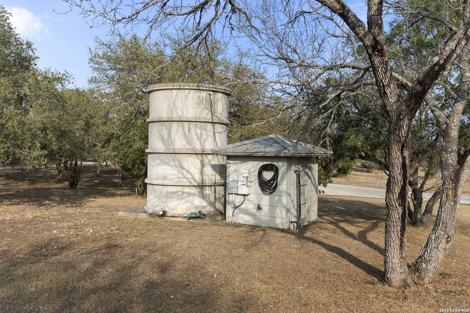 158 private road 4732