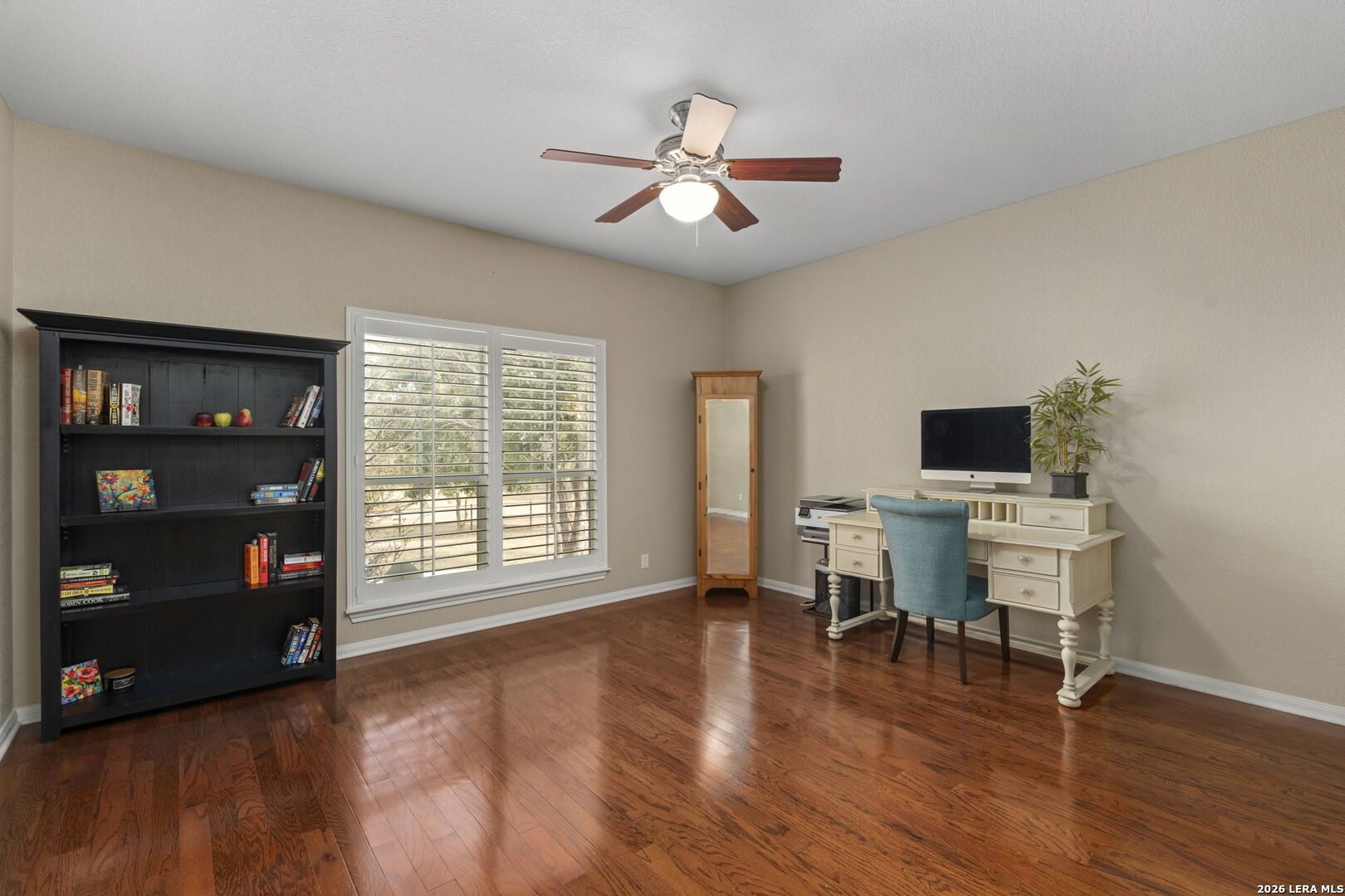 158 private road 4732