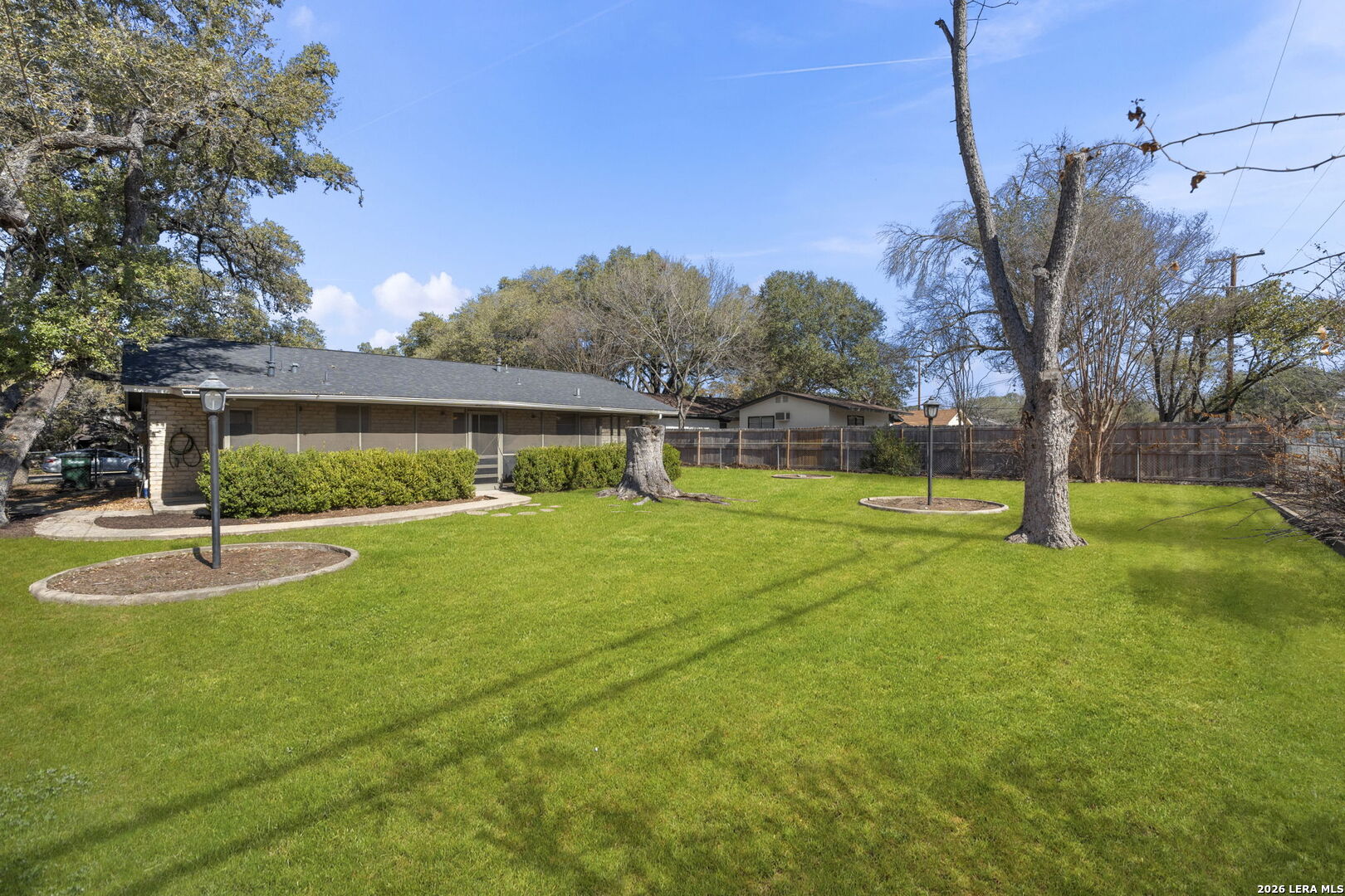 11114 Dreamland Dr