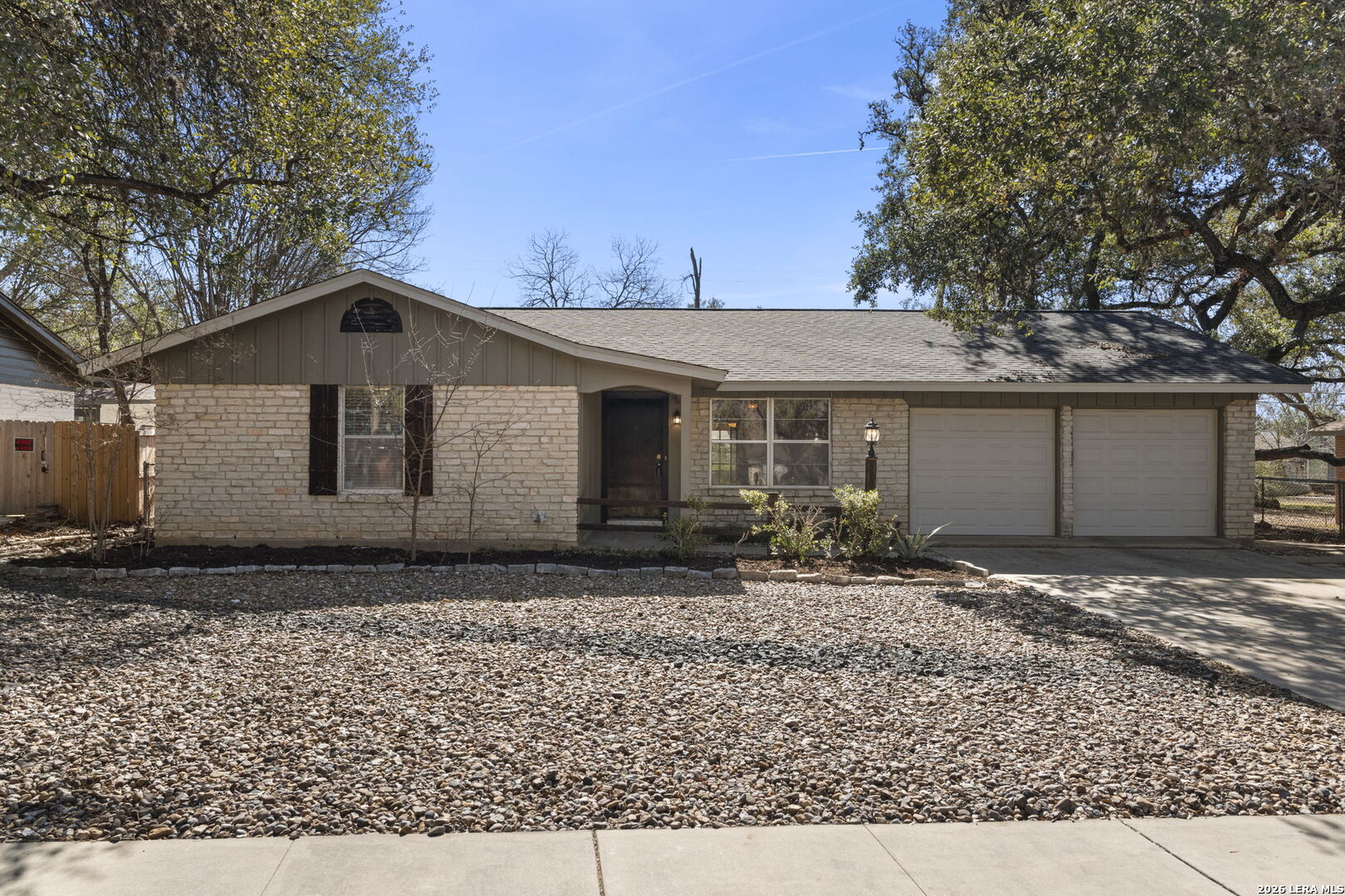 11114 Dreamland Dr