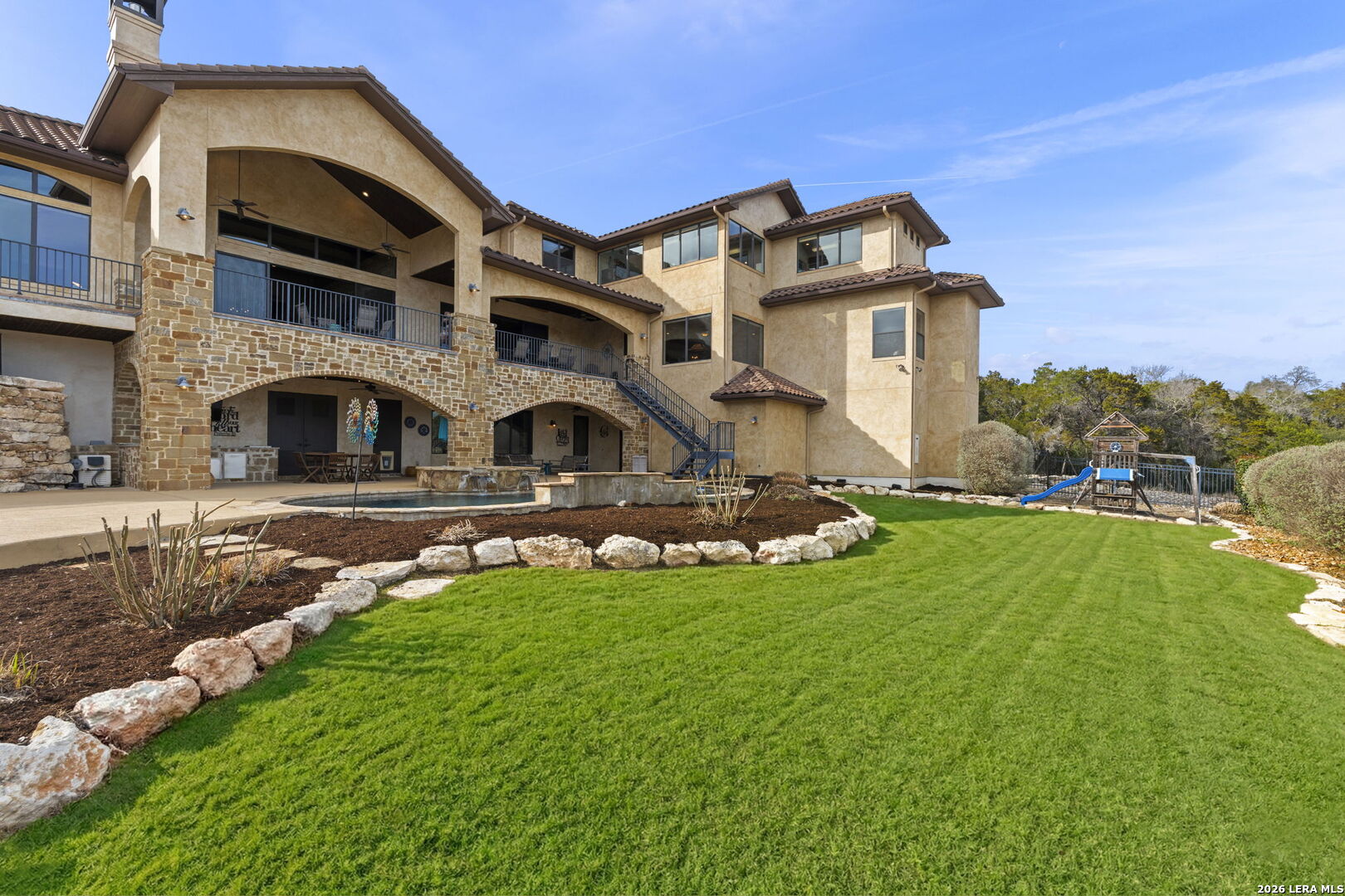 1039 Bluewater Place