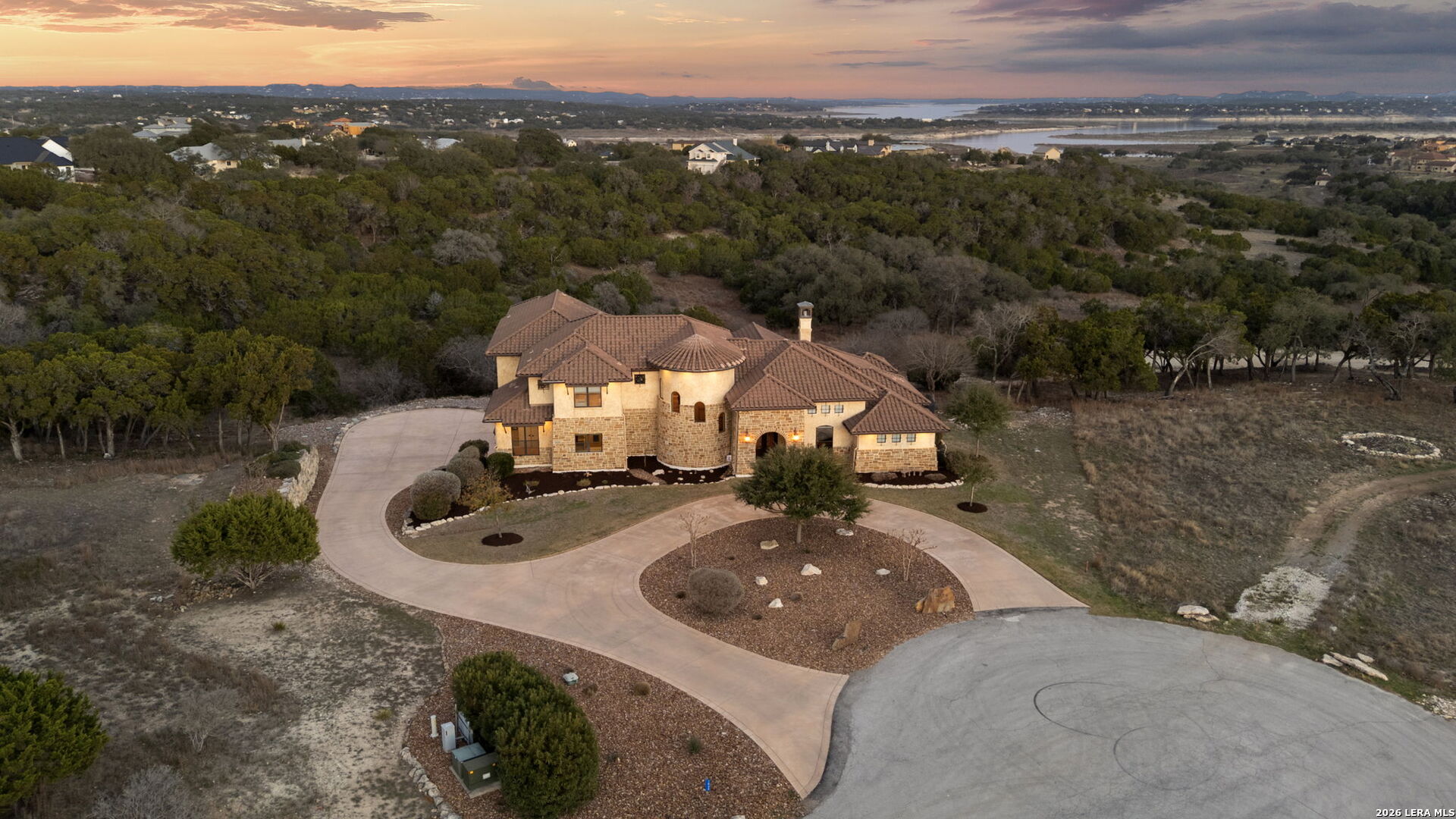 1039 Bluewater Place