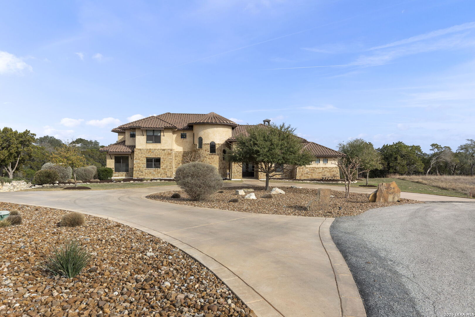 1039 Bluewater Place