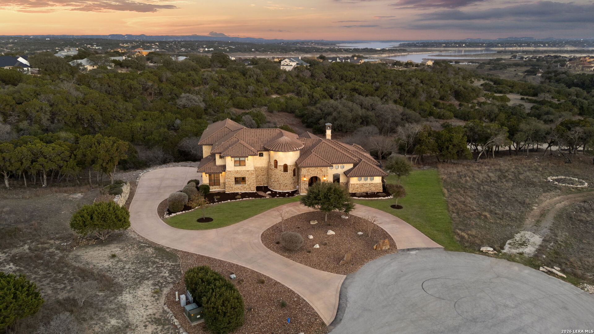 1039 Bluewater Place