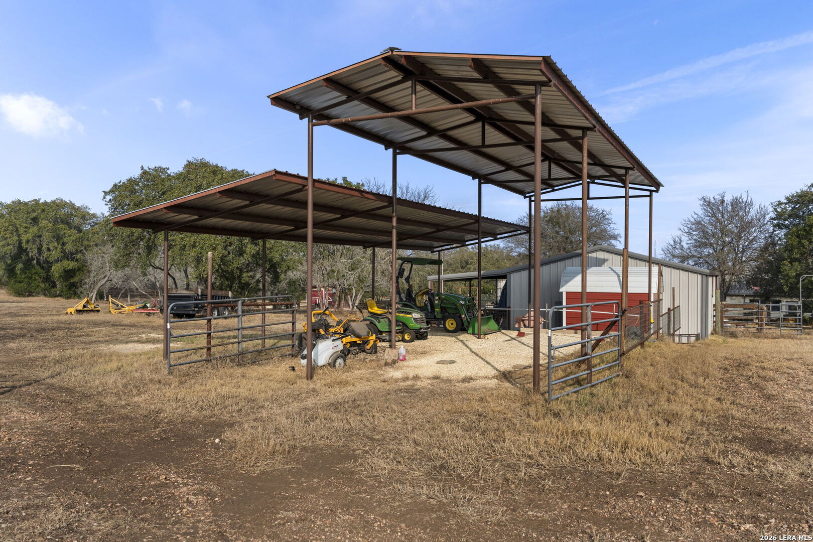 158 private road 4732