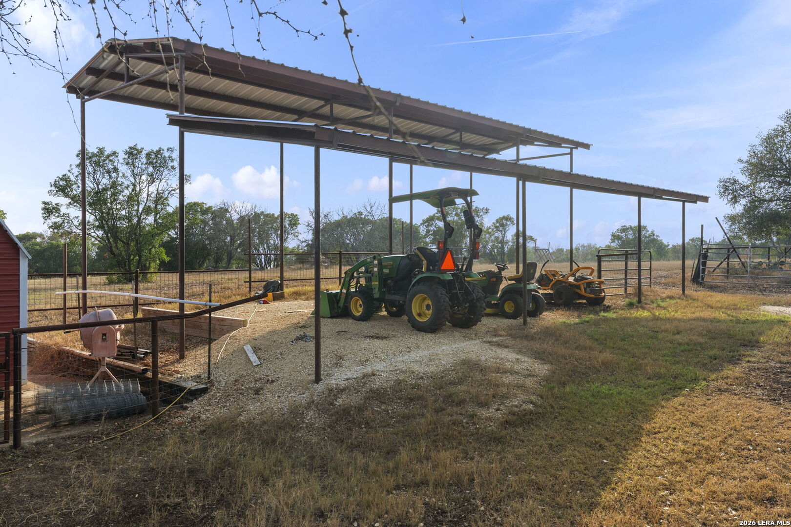 158 private road 4732