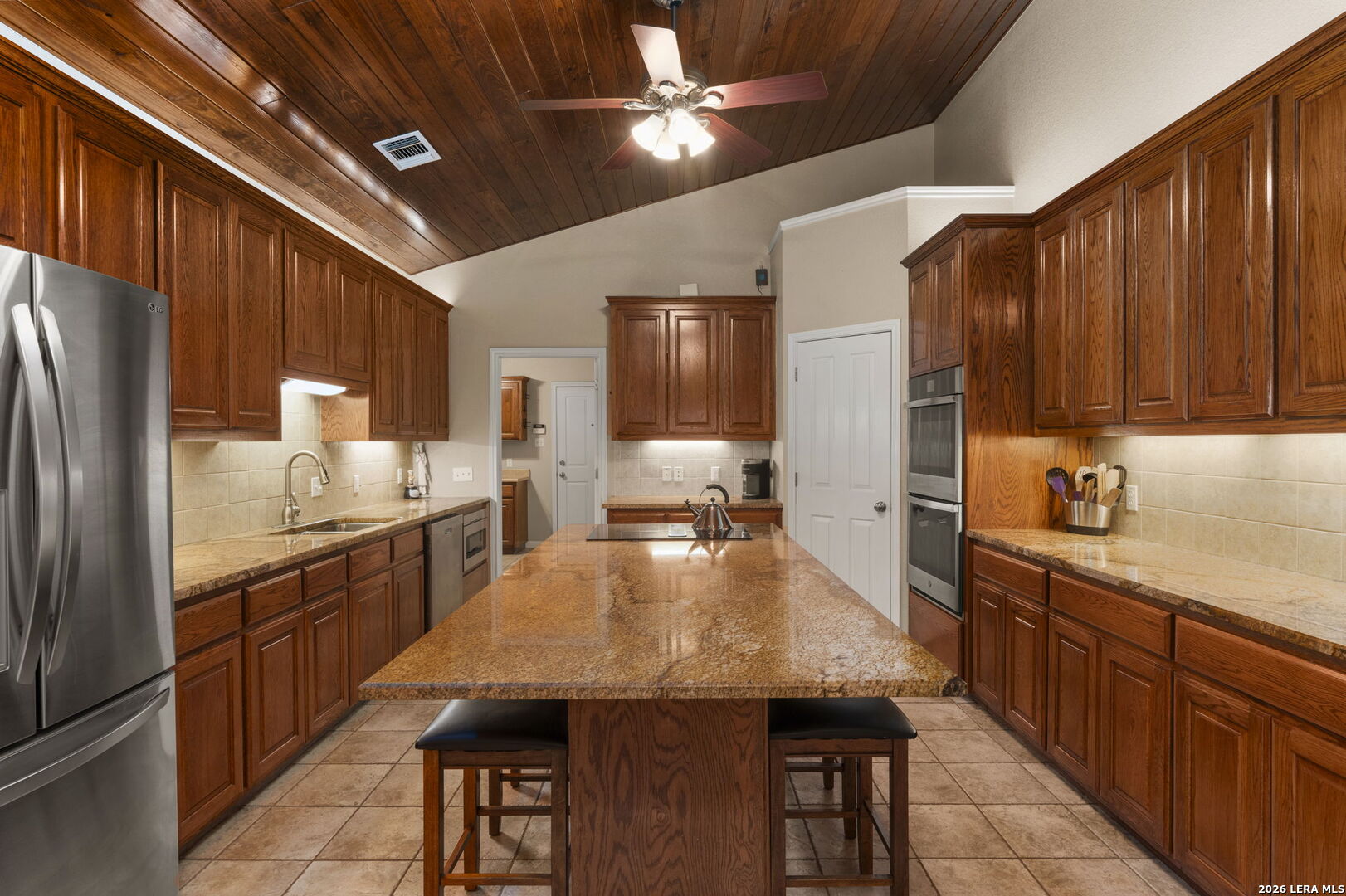 158 private road 4732