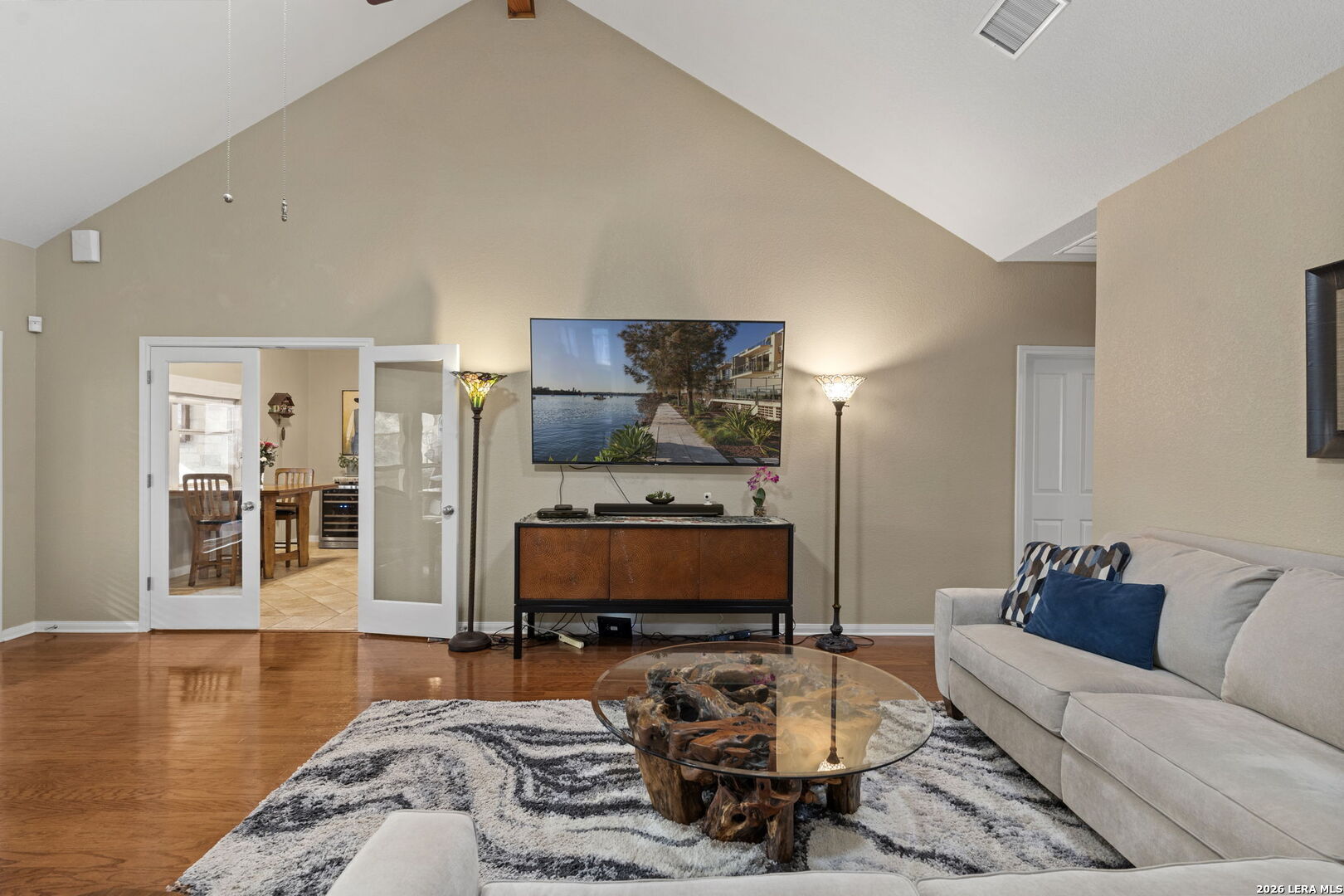 158 private road 4732