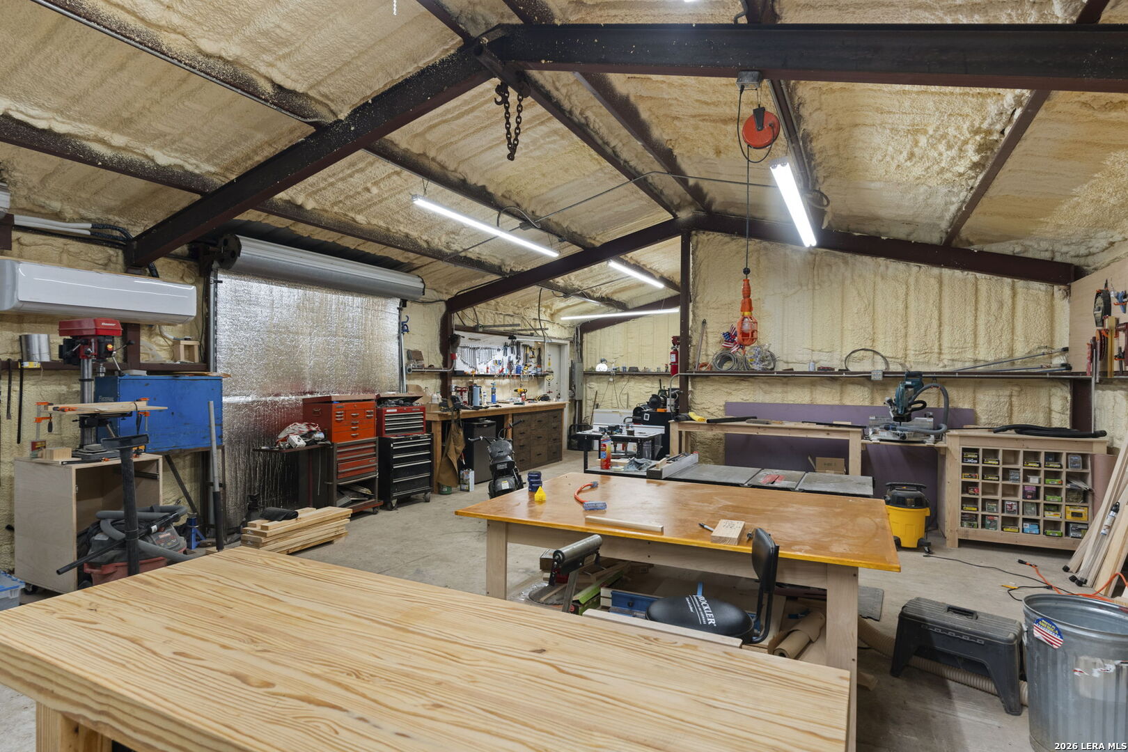 158 private road 4732