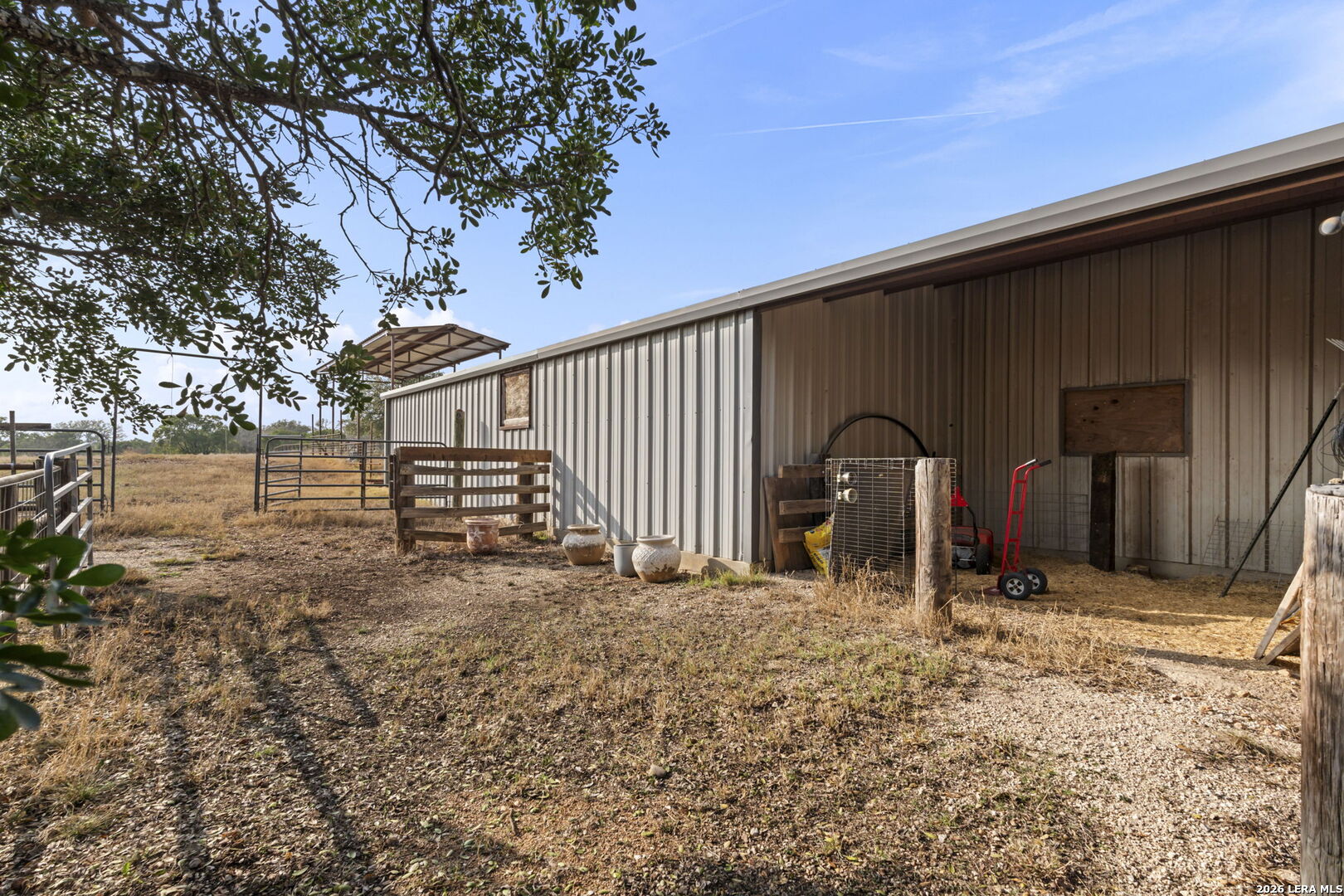 158 private road 4732