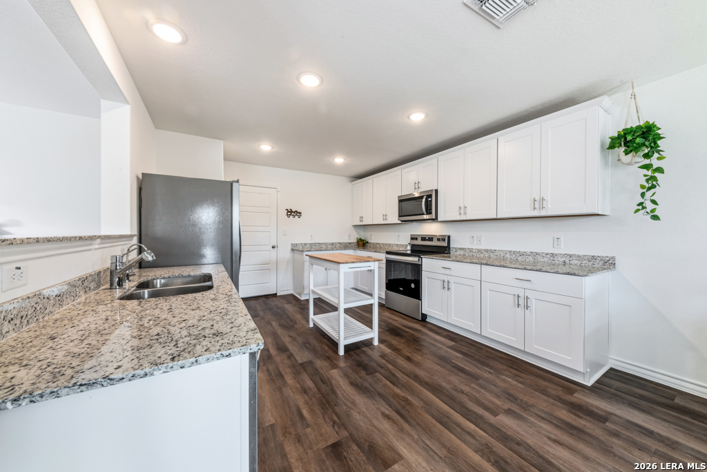 10434 Cypress Springs