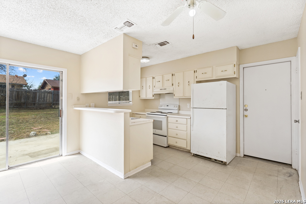 4718 Casa Oro St
