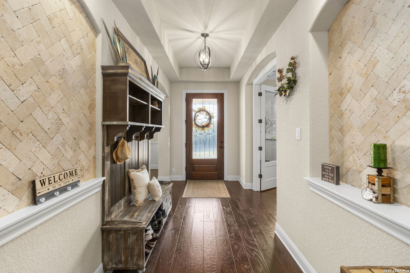 26075 Dull Knife Trl