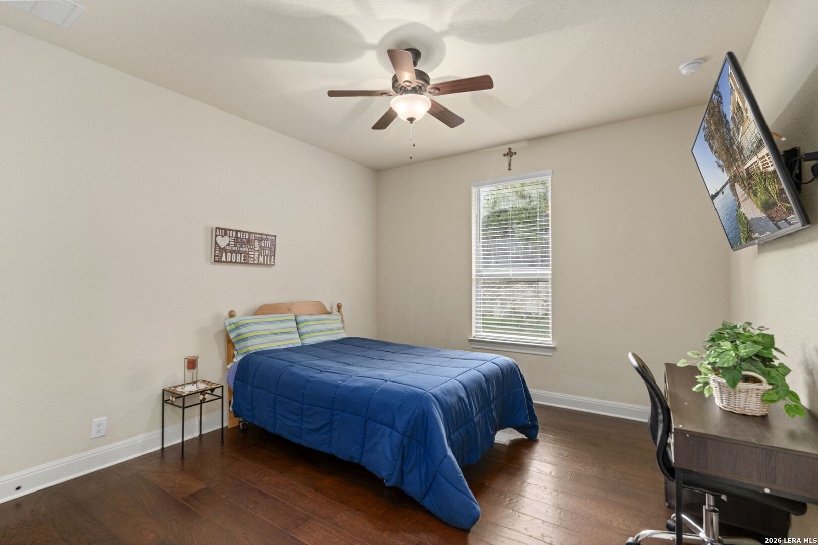 26075 Dull Knife Trl