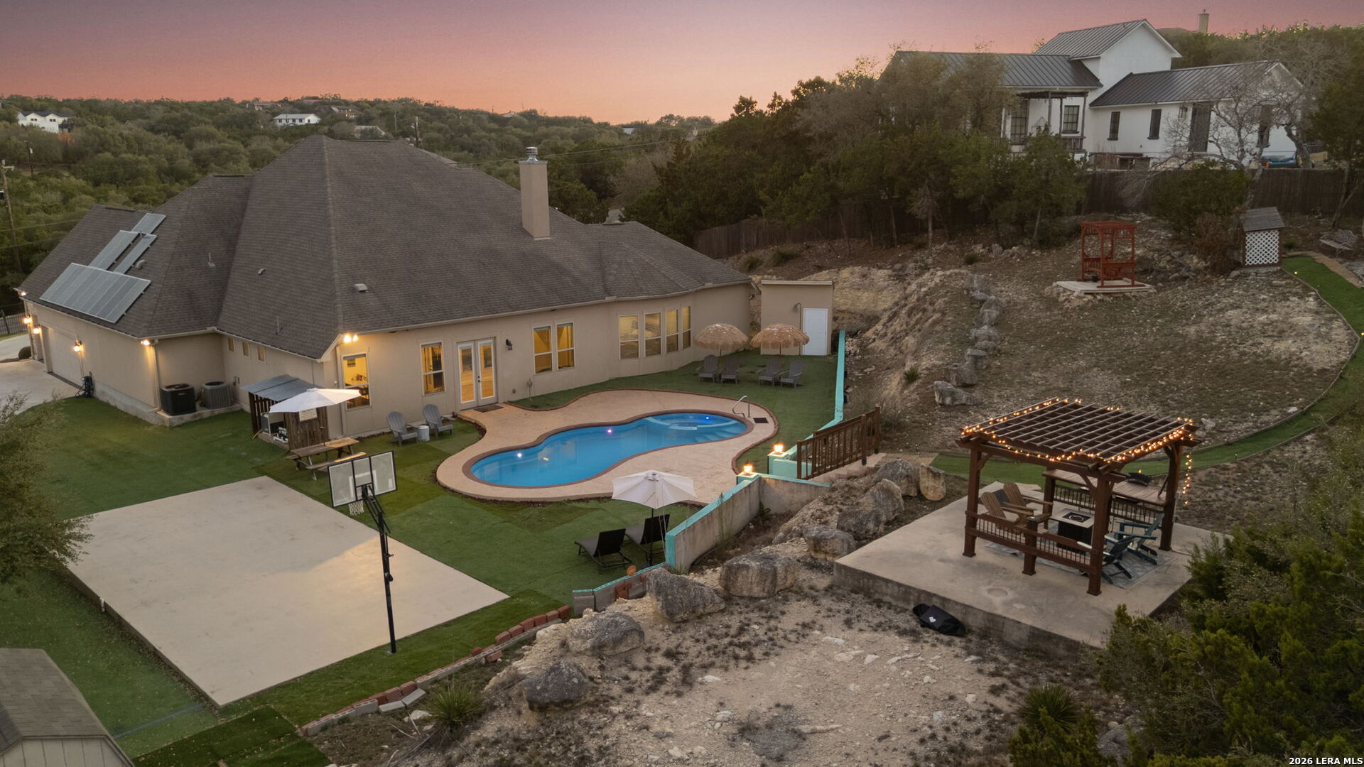 26075 Dull Knife Trl