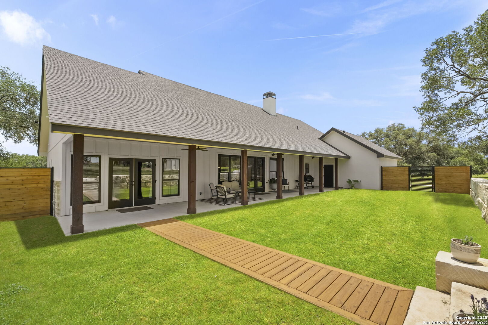 3260 Palomino Springs