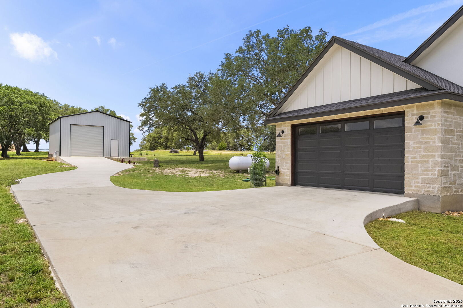 3260 Palomino Springs