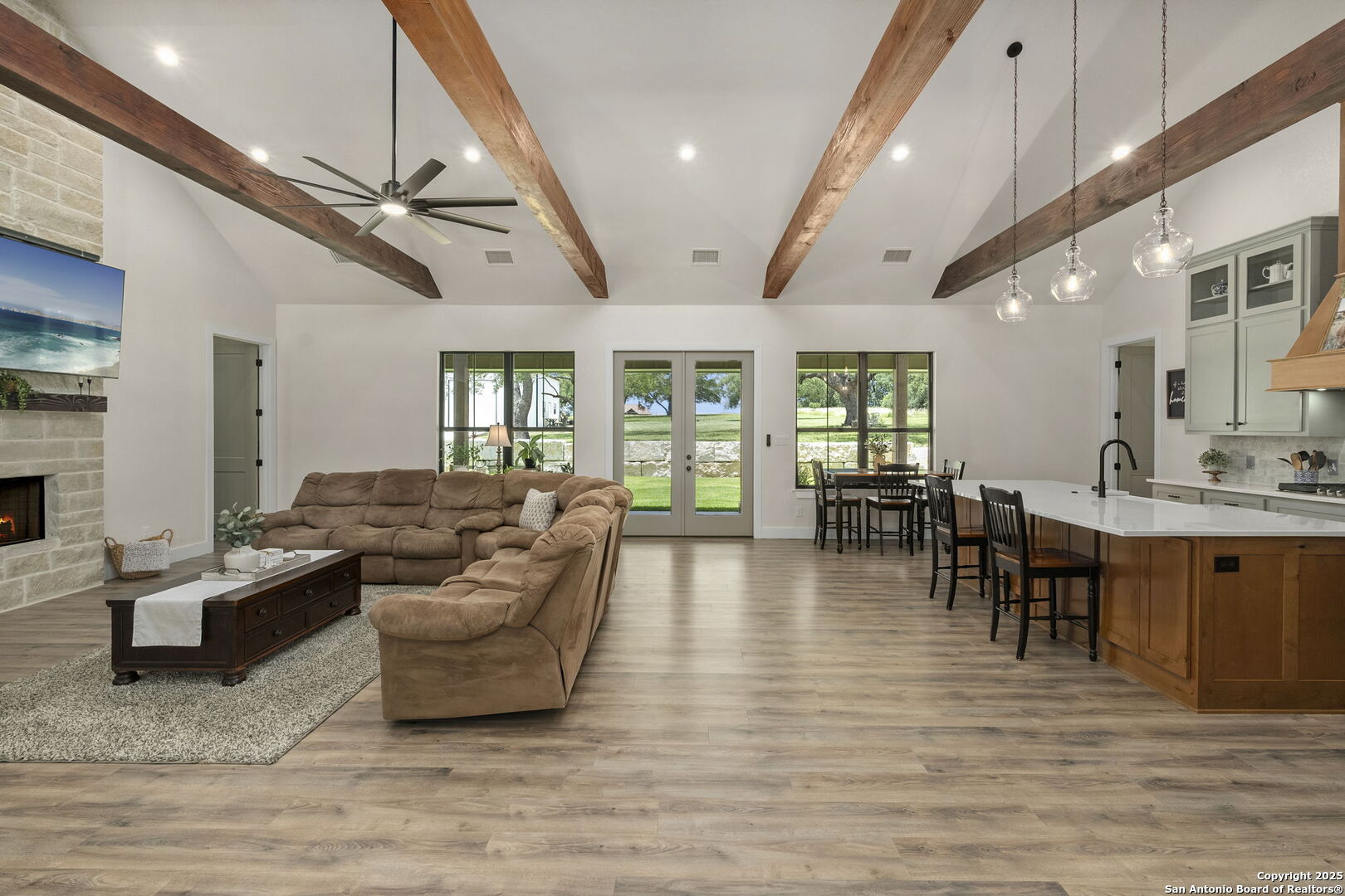 3260 Palomino Springs