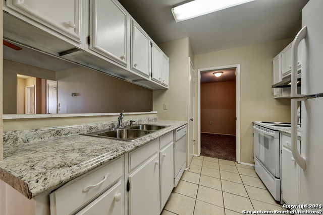 12810 WEEPING OAK TRL