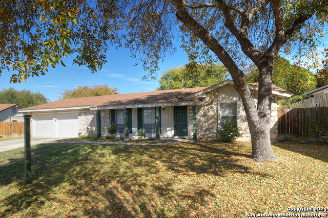 12810 WEEPING OAK TRL