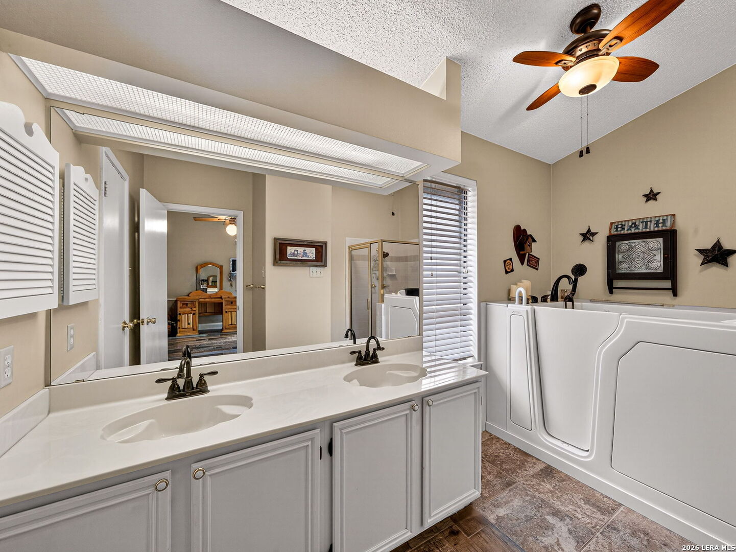 13723 Cedar Canyon