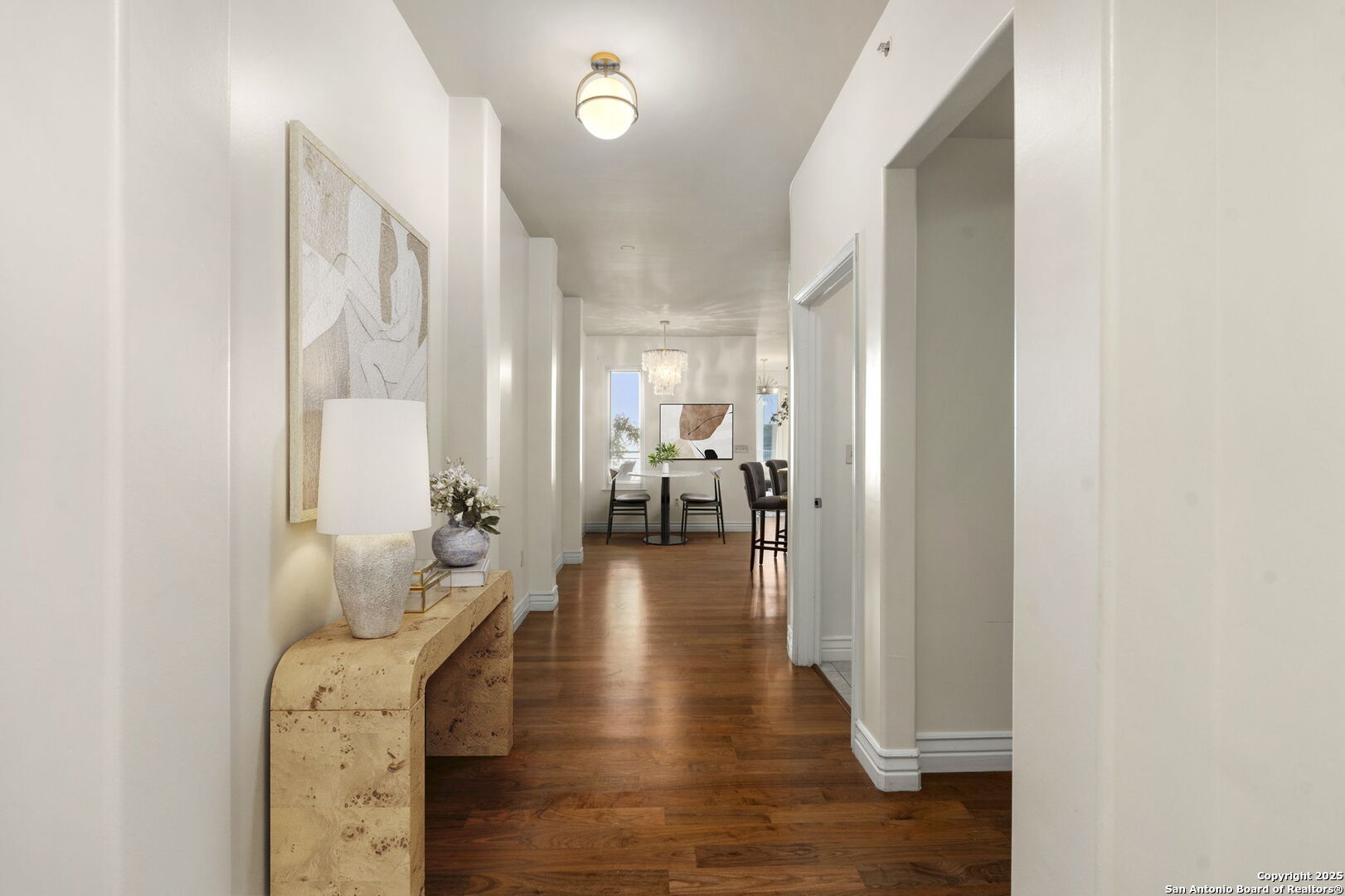 215 Center St 203