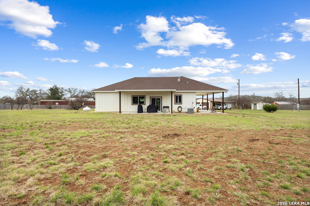 175 Pine Tree