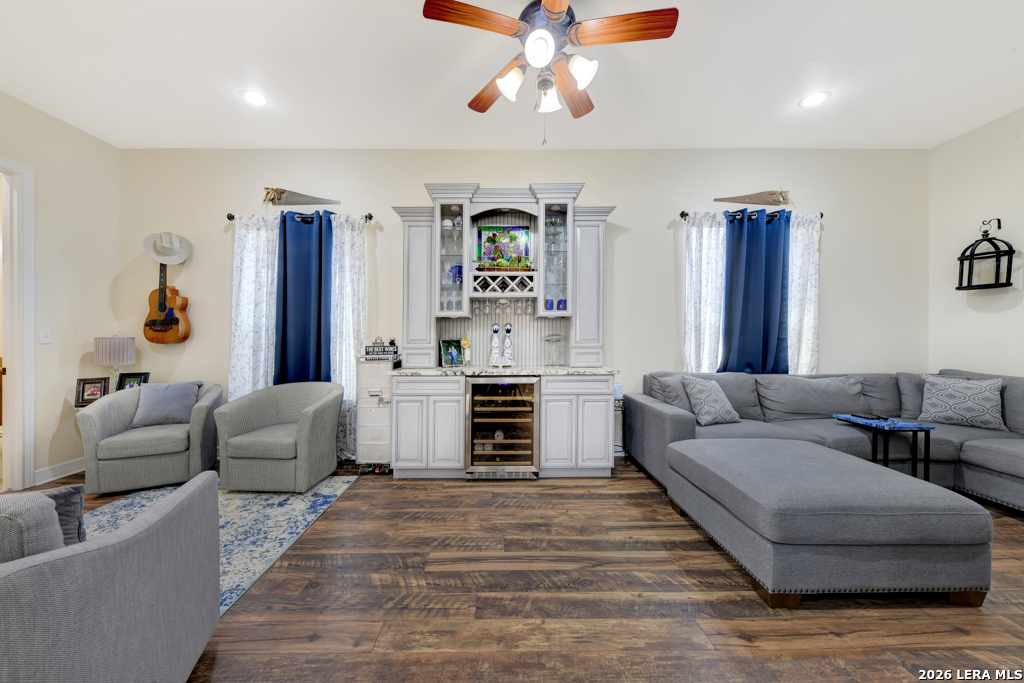 115 Treeline
